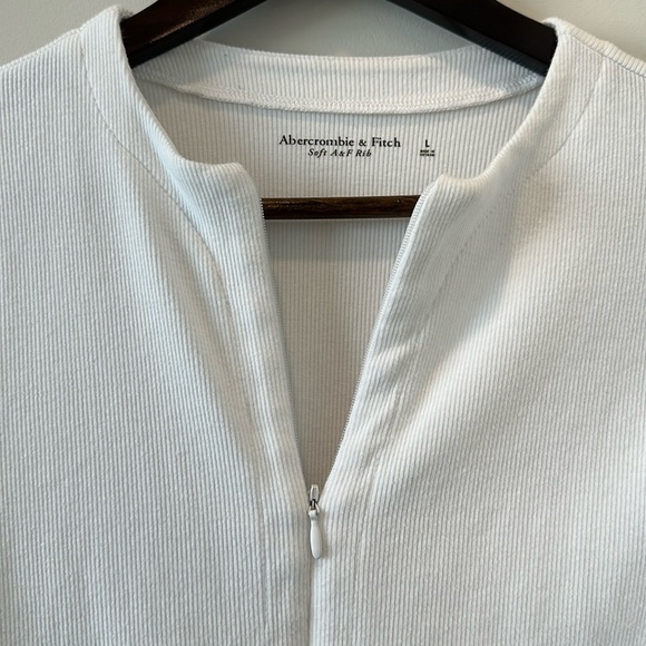 Abercrombie Ribbed White Bodysuit Long Sleeve Basic Capsule Casual Size Large - Picture 4 of 11